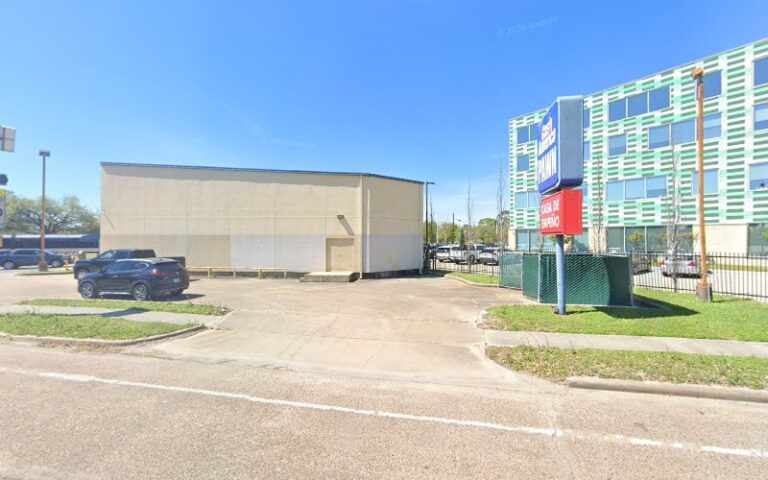 YMCA Children's Academy at Avenue Center YMCA Children's Academy at Avenue Center