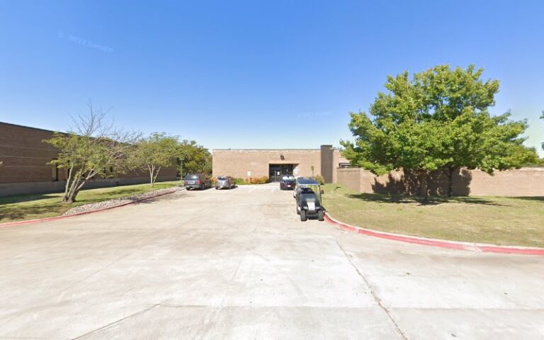 Bezos Academy Lancaster - Cedar Valley Bezos Academy Lancaster - Cedar Valley