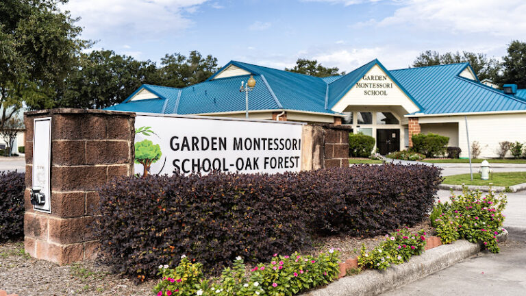 Garden Montessori School - Oak Forest Garden Montessori School - Oak Forest