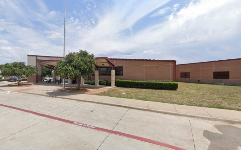 Right at School at Mackey Elementary Right at School at Mackey Elementary